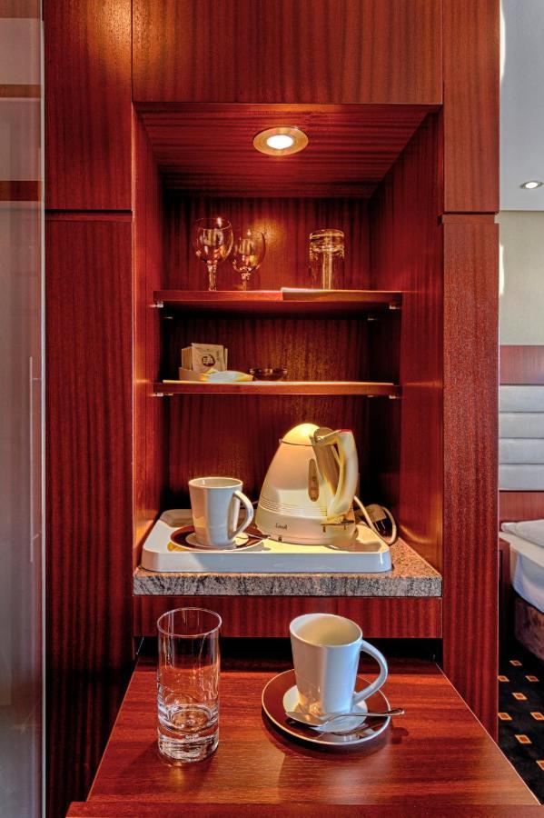 Akzent Hotel Loewen Langenargen Ngoại thất bức ảnh